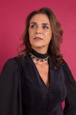 Blusa Veludo Colar