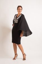 Vestido Bordado Capa - Imagem 4