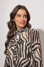 Blusa Gola Pregas - Imagem 2