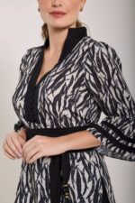 Camisa Animal Print Elegante – Moderna, sem esforço - Imagem 3