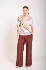 Blusa com Pala - Traços Livres, Presença Serena - Imagem 4