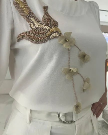 Blusa Pássaro Bordado